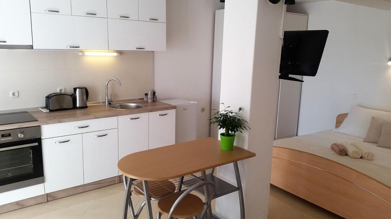 Guesthouse Iva هفار المظهر الخارجي الصورة