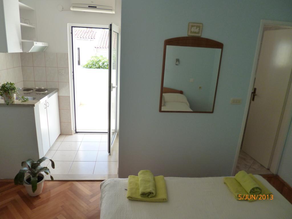Guesthouse Iva هفار الغرفة الصورة