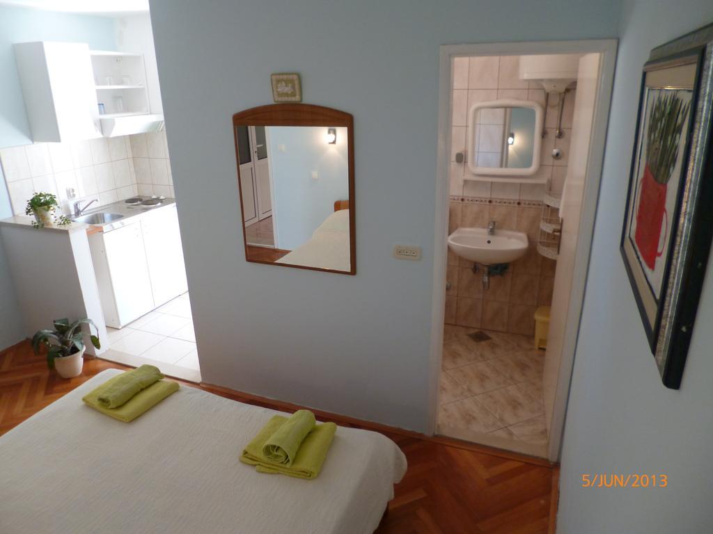 Guesthouse Iva هفار الغرفة الصورة
